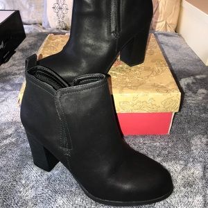 Women’s American Rag Aseleste Black Booties 10M